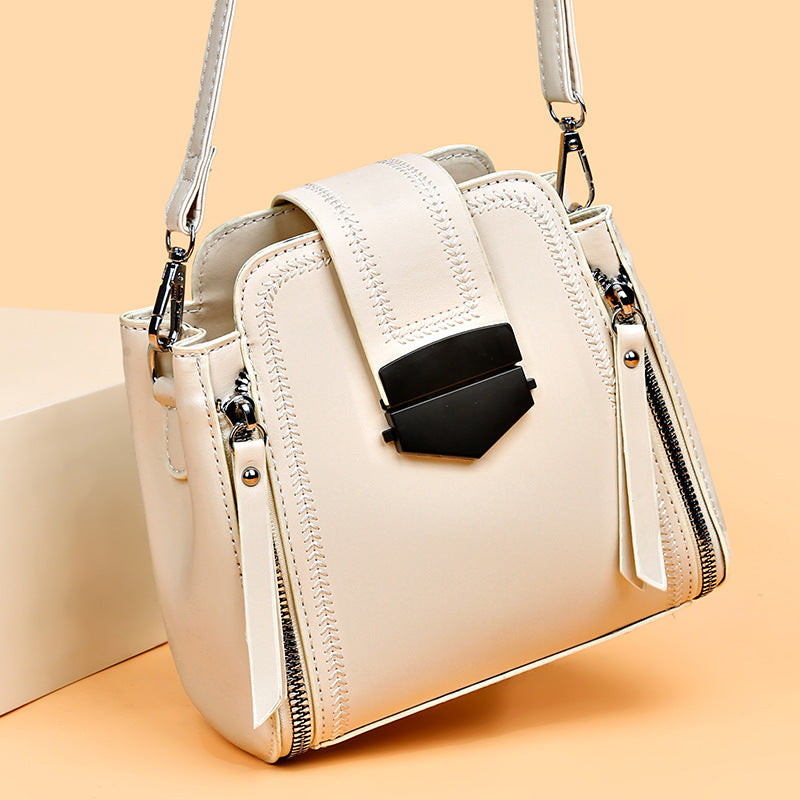 Elinora Shoulder Bag
