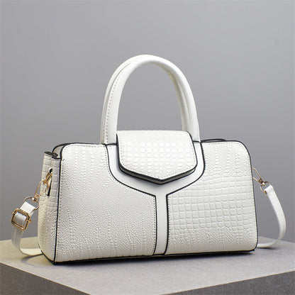 Amorette Shoulder Bag