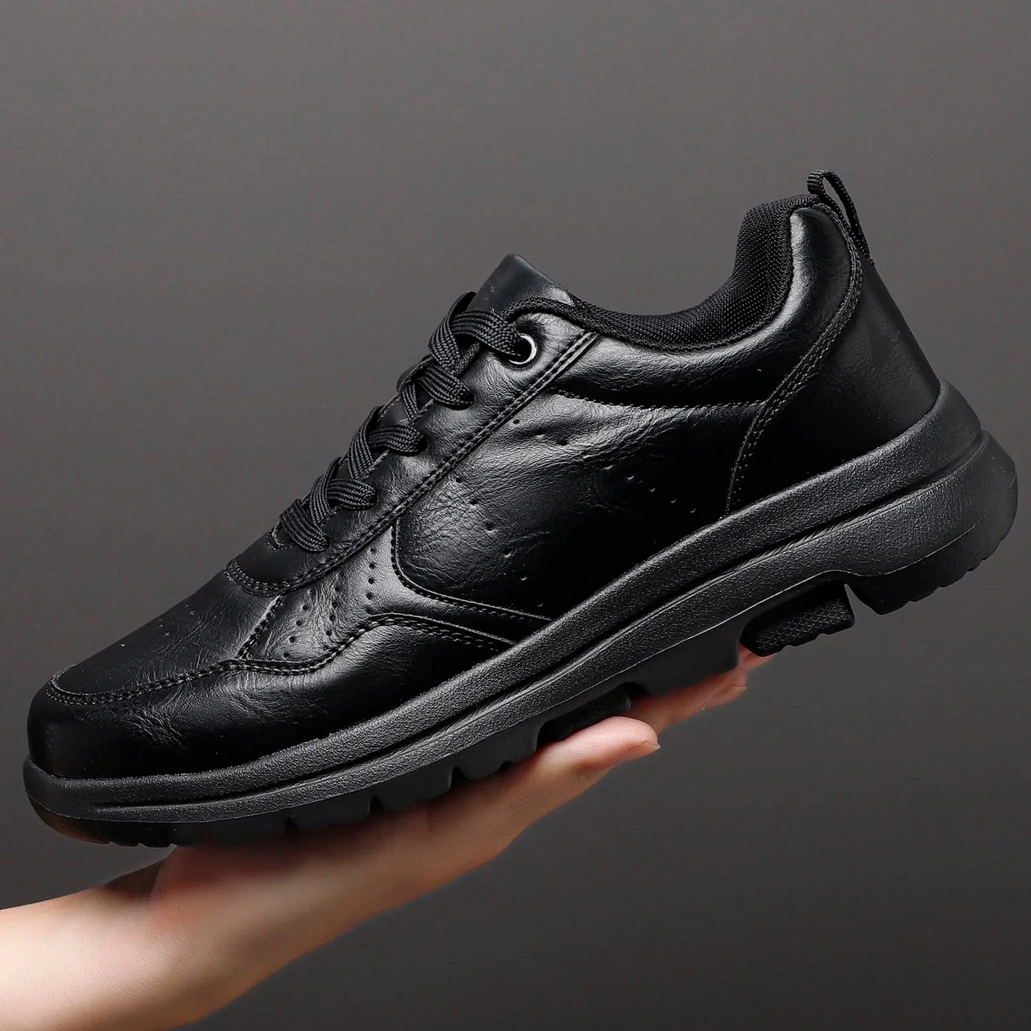 Leo Classic shoes