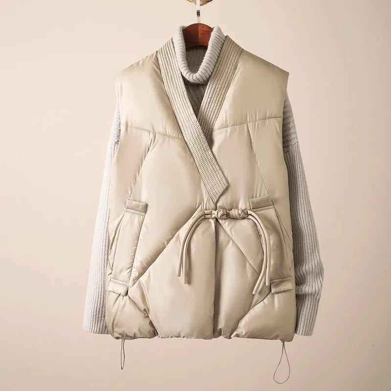 Elandra Vest