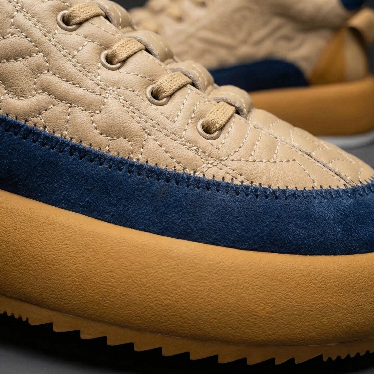 Frederick Sneakers