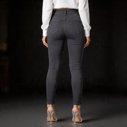Adriana Contoured Pant