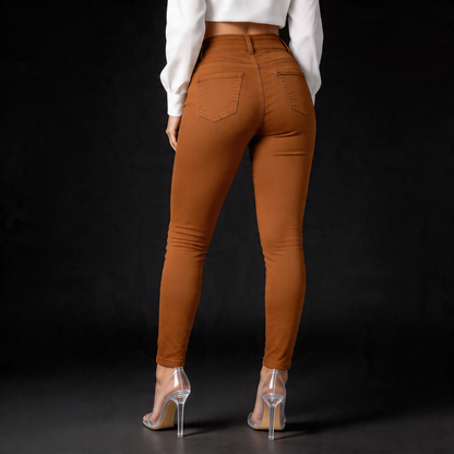 Adriana Contoured Pant